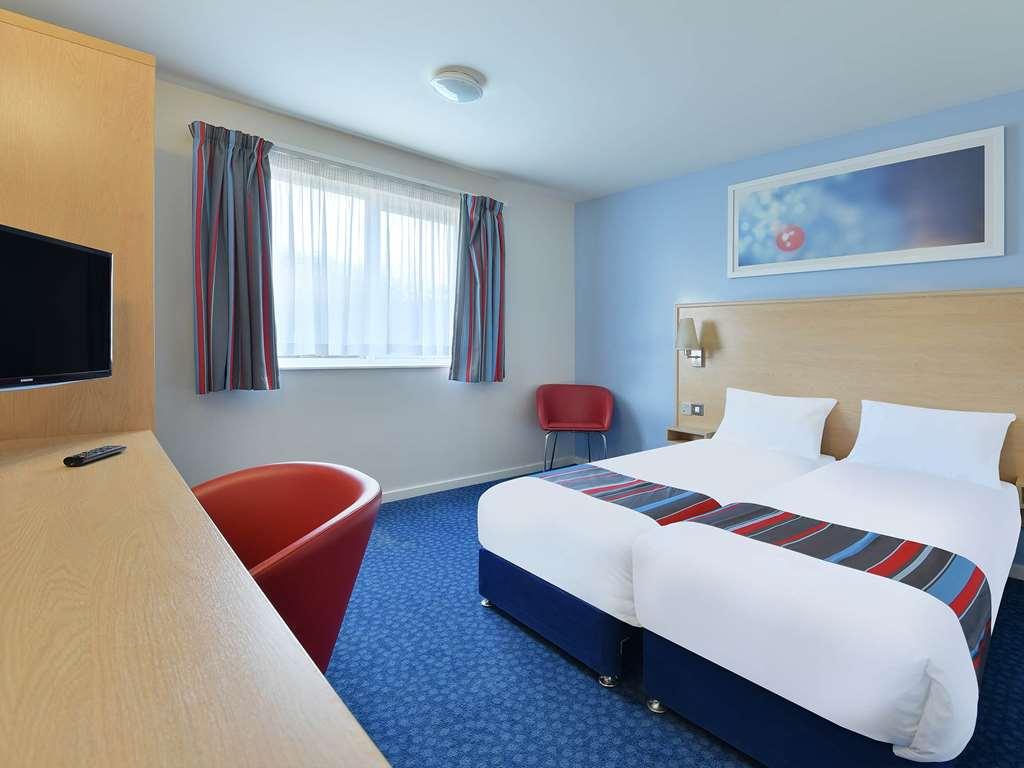 Travelodge Sheffield Central Pokój zdjęcie